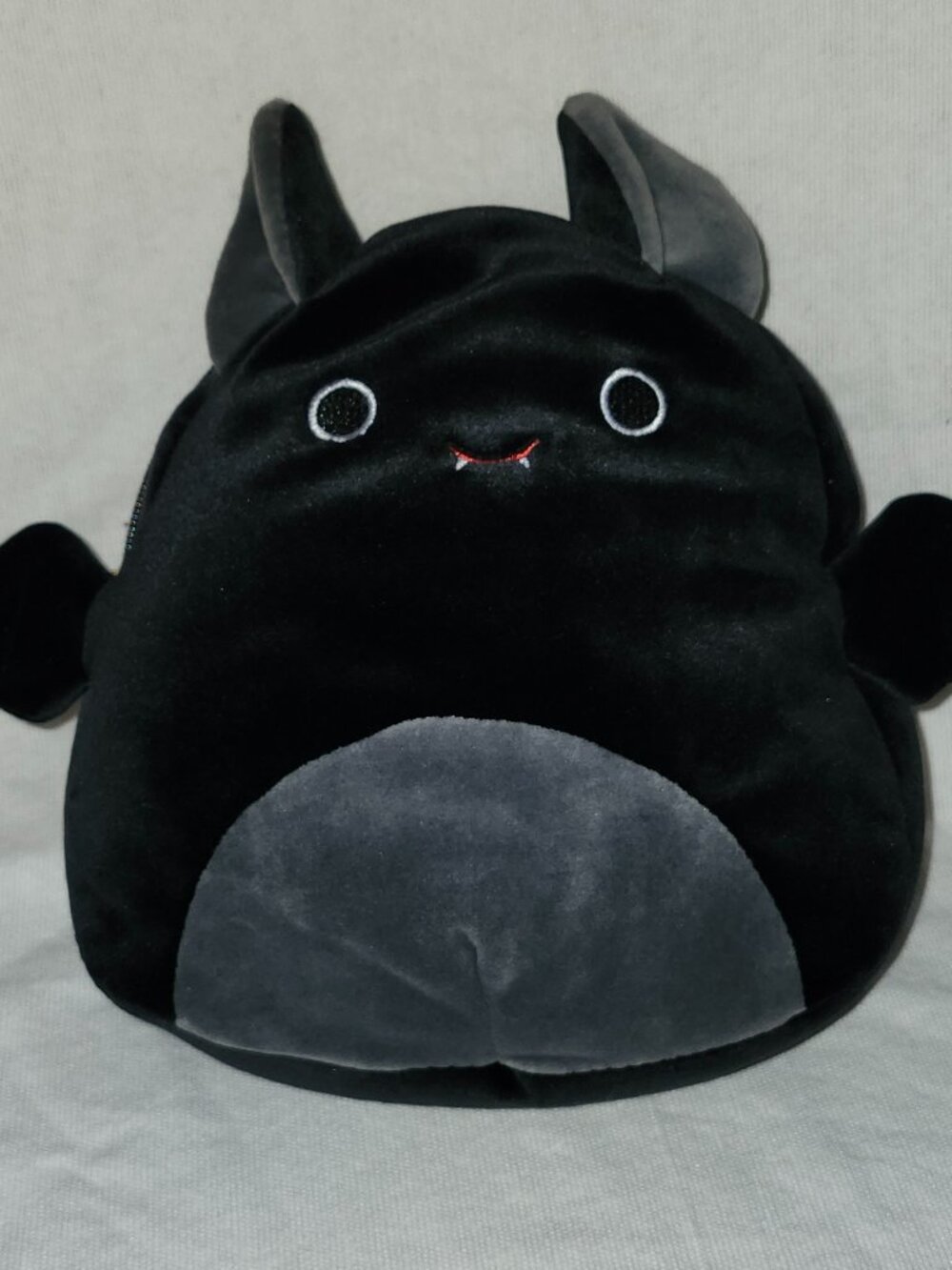 Squishmallows EMILY Bat Make-up Bag - Black and Gray Cute Bat Design NWOT